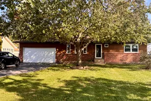 697 N Lake Park Ave, Hobart, IN 46342 - Photo 1