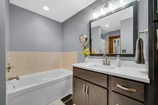 9207 Morse Pl, Crown Point, IN 46307 - Photo 11