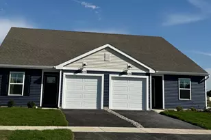 575 Petry St, Hebron, IN 46341 - Photo 1