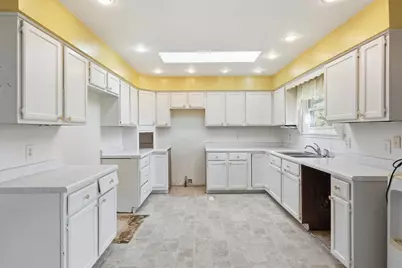 5304 W 155th Avenue, Lowell, IN 46356 - Photo 9