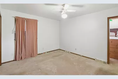 5304 W 155th Avenue, Lowell, IN 46356 - Photo 13