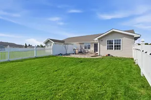 1233 W 82nd Ln, Merrillville, IN 46410 - Photo 21