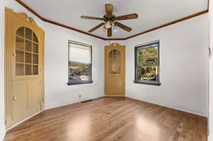 1341 Lincoln St, Hobart, IN 46342 - Photo 7