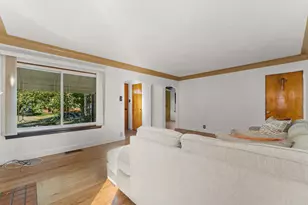 1341 Lincoln St, Hobart, IN 46342 - Photo 5