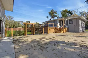 8508 Liable Rd, Highland, IN 46322 - Photo 7