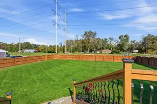 8508 Liable Rd, Highland, IN 46322 - Photo 5