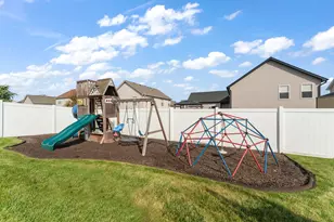 10395 Nelson St, Winfield, IN 46307 - Photo 33