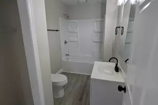 428 N Carroll Ave, Michigan City, IN 46360 - Photo 5