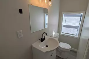 428 N Carroll Ave, Michigan City, IN 46360 - Photo 11