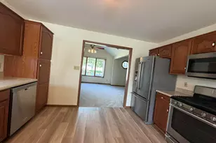 317 9th Cir SE, Demotte, IN 46310 - Photo 9