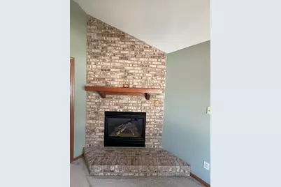 317 9th Circle SE, Demotte, IN 46310 - Photo 5