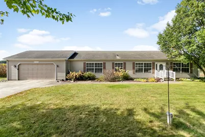 8272 N 850 E, New Carlisle, IN 46552 - Photo 1