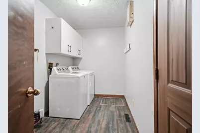 5712 Blossom Avenue, Portage, IN 46368 - Photo 15
