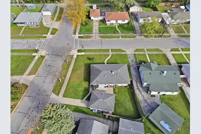 7902 Bertram Avenue, Hammond, IN 46324 - Photo 21