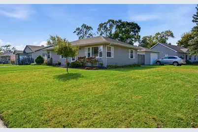 7902 Bertram Avenue, Hammond, IN 46324 - Photo 3