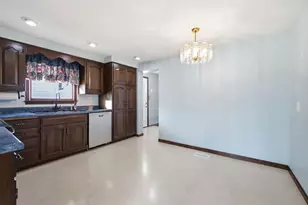 230 N Arbogast St, Griffith, IN 46319 - Photo 15