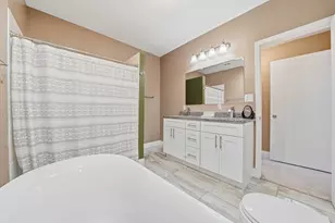 1639 Cleveland Ave, Whiting, IN 46394 - Photo 17