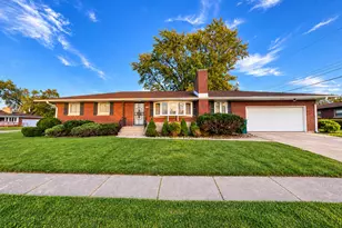 5601 Madison St, Merrillville, IN 46410 - Photo 1