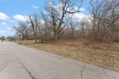 1033 E 41st Place, Gary, IN 46409 - Photo 5