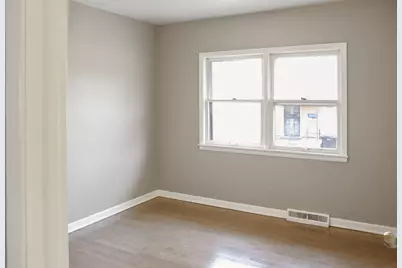 1676 W 13th Avenue #1, Gary, IN 46404 - Photo 5