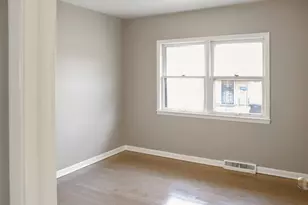 1676 W 13th Ave, Gary, IN 46404 - Photo 5