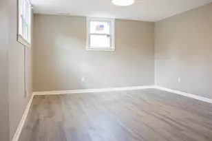 1676 W 13th Ave, Gary, IN 46404 - Photo 5