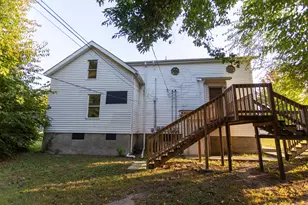 510 E 10th St, Michigan City, IN 46360 - Photo 3