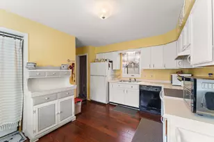 2328 Deerpath Dr W, Schererville, IN 46375 - Photo 7