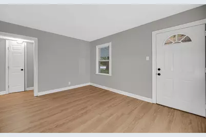 7738 Columbia Avenue, Hammond, IN 46324 - Photo 5