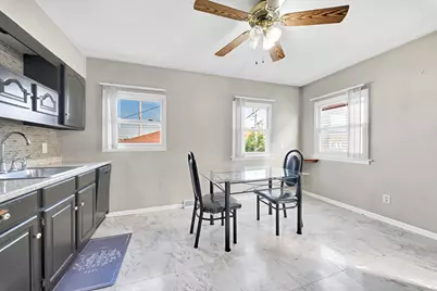 5625 Baring Avenue, East Chicago, IN 46312 - Photo 9