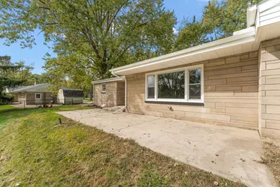 1110 Edgewood Drive, Schererville, IN 46375 - Photo 33
