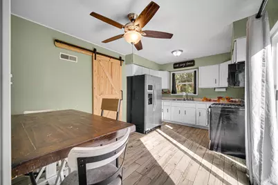 3529 Saint Joseph Place, Hobart, IN 46342 - Photo 5