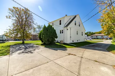 7359 Parrish Avenue, Hammond, IN 46323 - Photo 5