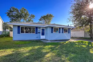 3820 Robinhood Ln, Hammond, IN 46323 - Photo 1