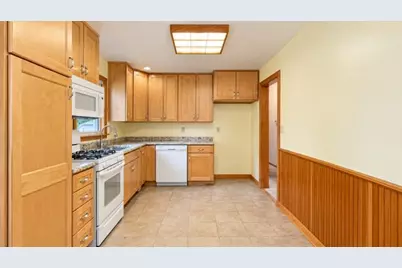 5883 Newport Avenue, Portage, IN 46368 - Photo 13