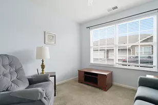 1044 N Woodlawn Ave, Griffith, IN 46319 - Photo 15