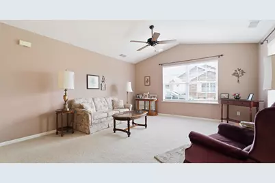 1044 N Woodlawn Avenue, Griffith, IN 46319 - Photo 7