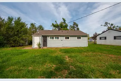 2429 Marshalltown Lane, Gary, IN 46407 - Photo 15