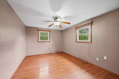 2302 Linda Road, Valparaiso, IN 46383 - Photo 9