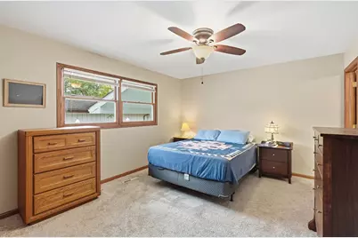9107 Chestnut Lane, Munster, IN 46321 - Photo 15