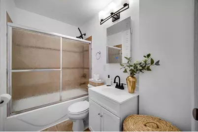 8115 Wicker Park Drive, Highland, IN 46322 - Photo 13
