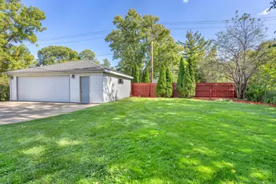 7821 State Line Avenue, Munster, IN 46321 - Photo 29