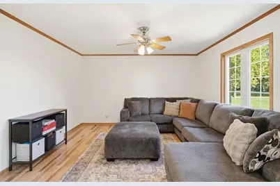 149 W 200 S, Valparaiso, IN 46385 - Photo 17