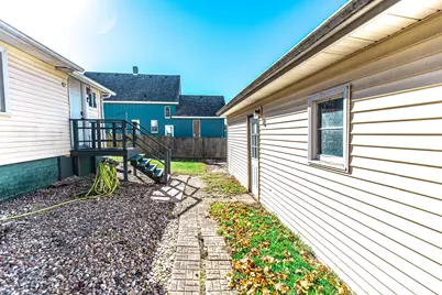 504 Colfax Avenue, La Porte, IN 46350 - Photo 29
