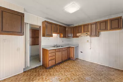 8229 Wicker Park Drive, Highland, IN 46322 - Photo 13