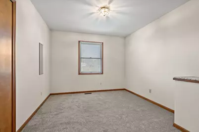 4912 Sandy Beach Drive, Crown Point, IN 46307 - Photo 9