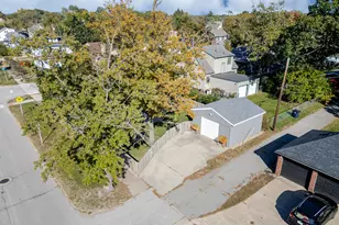 201 Thurman Ave, Michigan City, IN 46360 - Photo 39