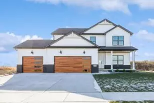 1317 W 77th Pl, Merrillville, IN 46410 - Photo 1