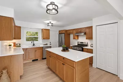 117 Vickroy Drive, Crown Point, IN 46307 - Photo 5