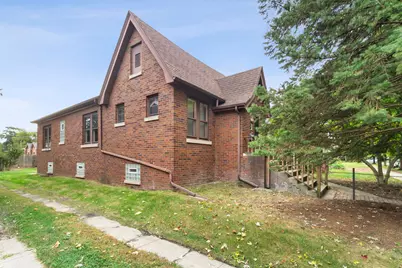 6833 Rosewood Avenue, Hammond, IN 46324 - Photo 3